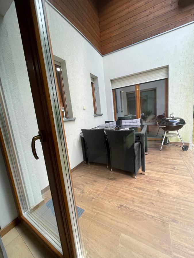 Apartament Przy Lesie Chojno-Blota Wielkie 外观 照片