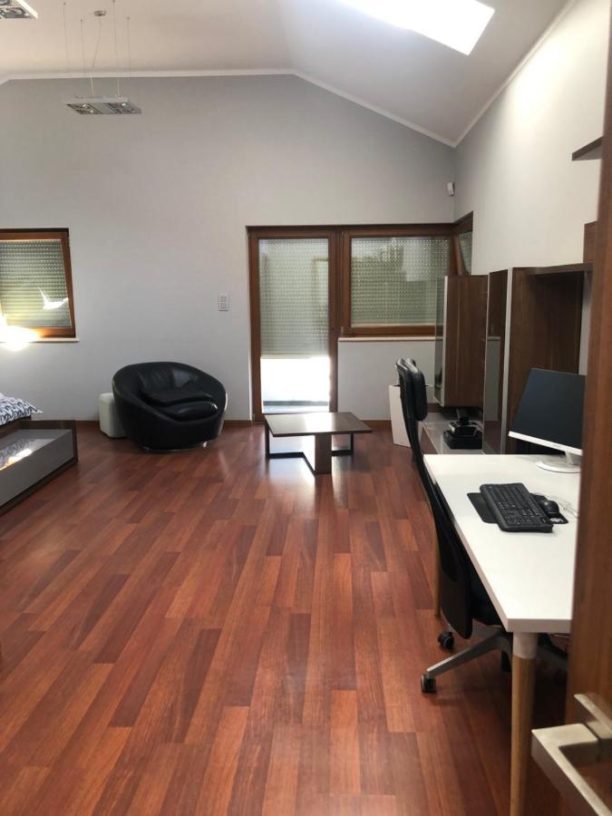 Apartament Przy Lesie Chojno-Blota Wielkie 外观 照片